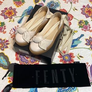 Puma/ Fenty Bow Creeper Sandal. Oatmeal Size 6